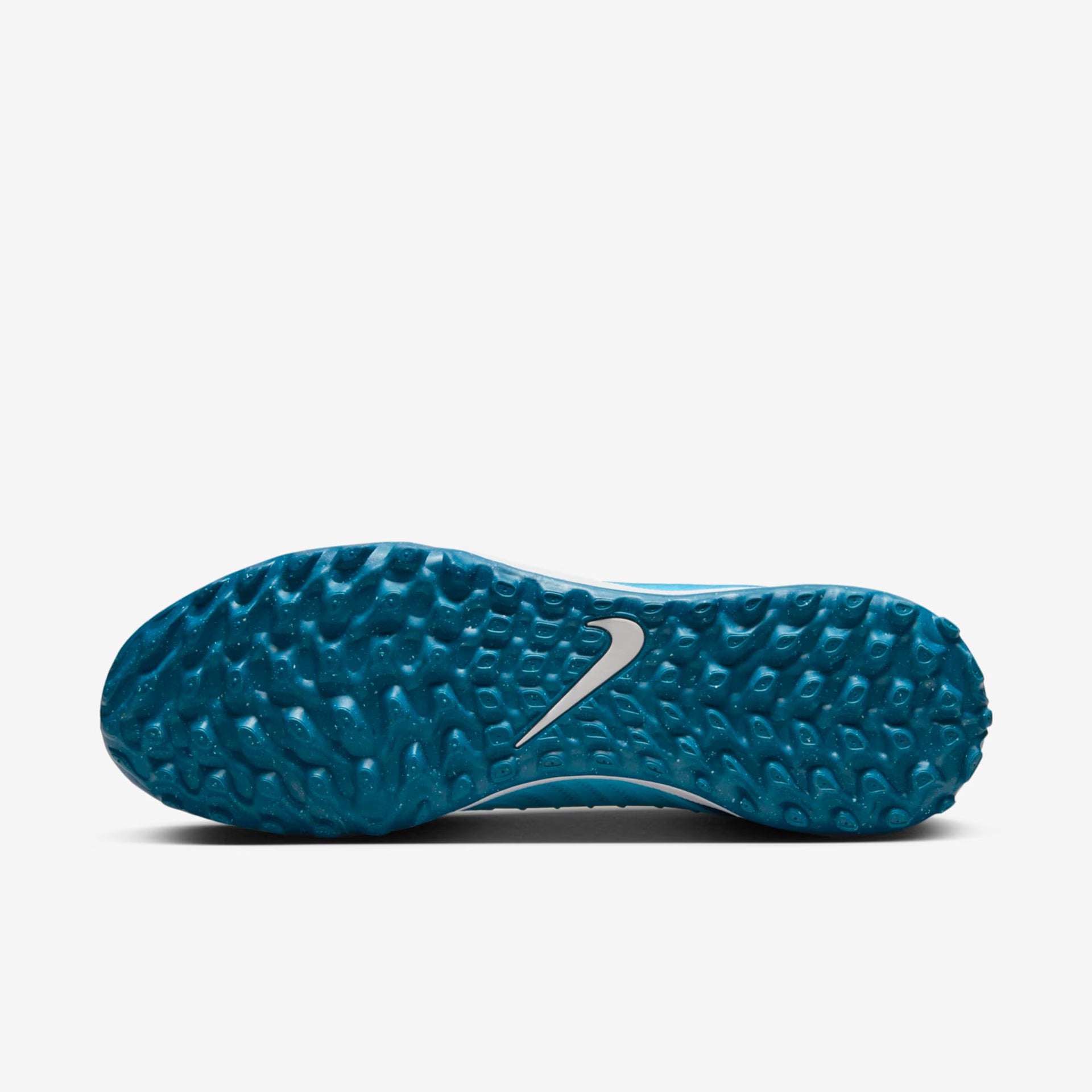 Chuteira Nike Phantom Luna Academy Society